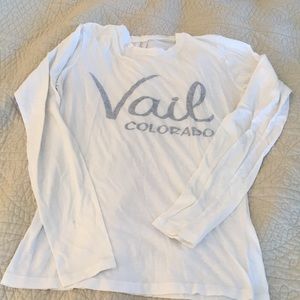 White Long-sleeve Vail tee